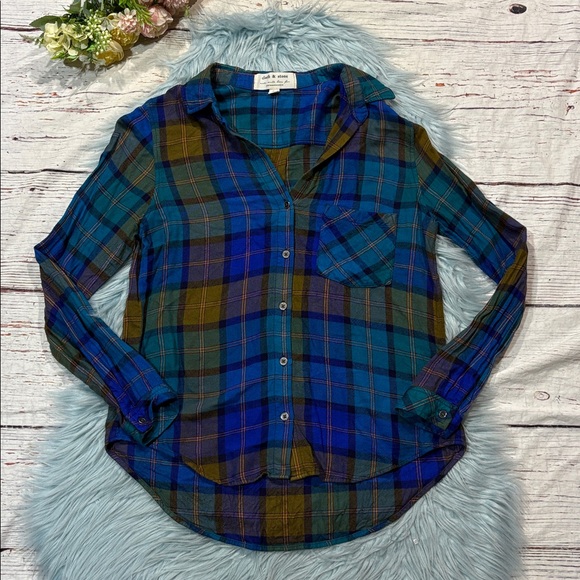 Anthropologie Cloth & Stone Shoshone plaid blue flannel button down top - Picture 2 of 9